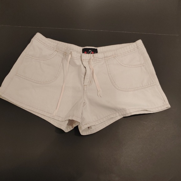 Four 2 One Casual Shorts W sz Lg Cream - Picture 1 of 4